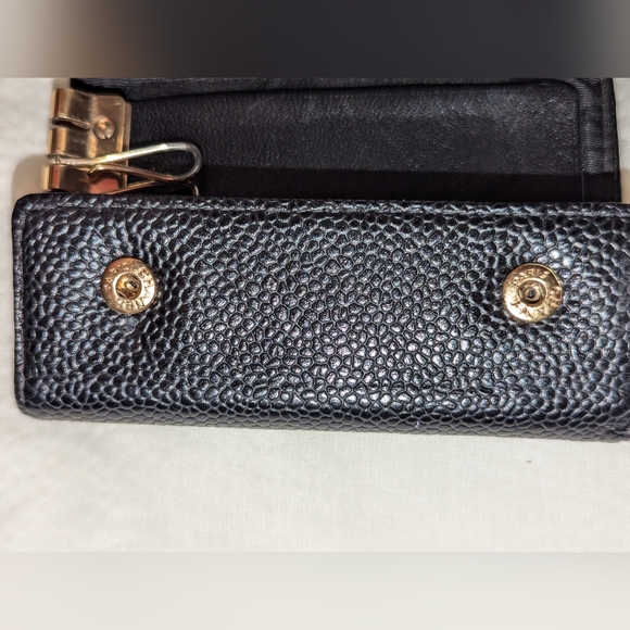 CHANEL Caviar Skin Coco Mark 4 Rings Key Case Key Holder Black GUC - Picture 5 of 10